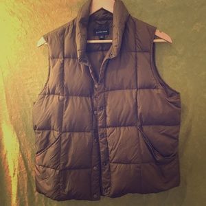 Medium brown puffer vest